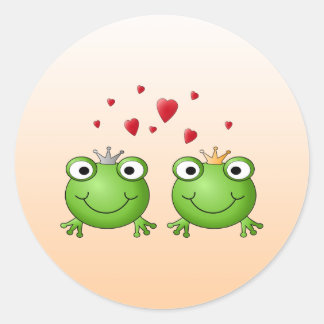 Frog Prince and Frog Princess, with hearts. Classic Round Sticker
