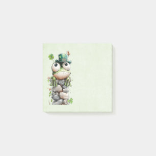 Frog with Green Hat and Shamrock Cute Post-it Notes