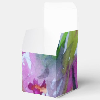 From the Delia Collection Favour Box