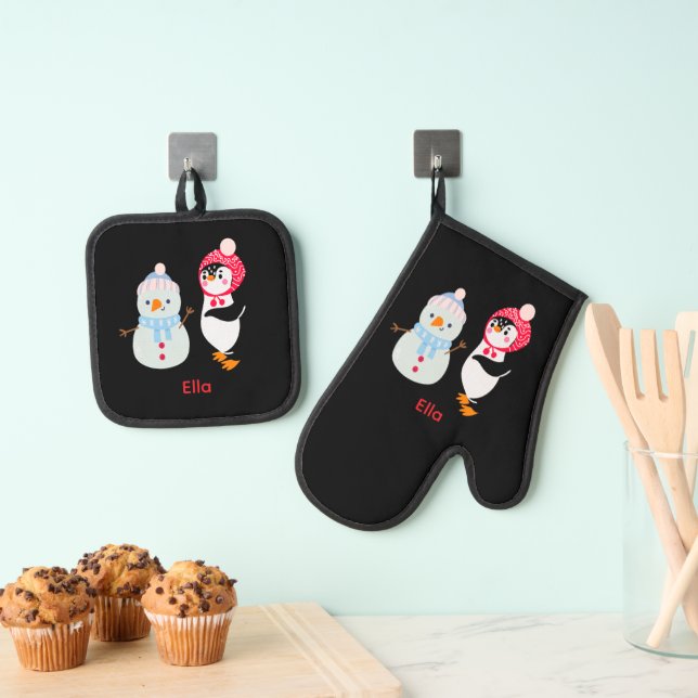 Frosty the Snowman and Penguin Oven Mitt & Pot Holder Set (Insitu(Hanging))
