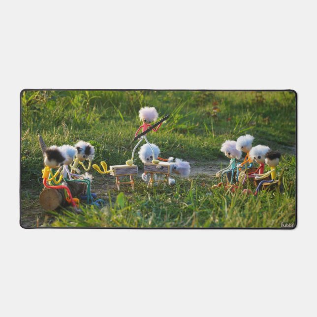 Fubby dolls carrying out magic trick desk mat (Front)