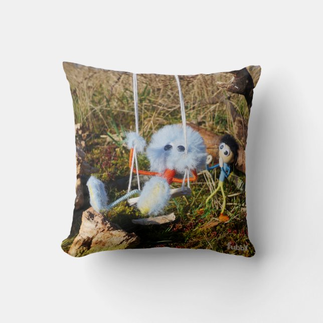 Fubby sample on the rocking. cushion (Front)