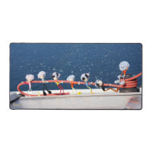 Fubby's running a line from a Zeilboat.