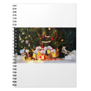 Fubby's singing Christmas carols by the Christmas Notebook