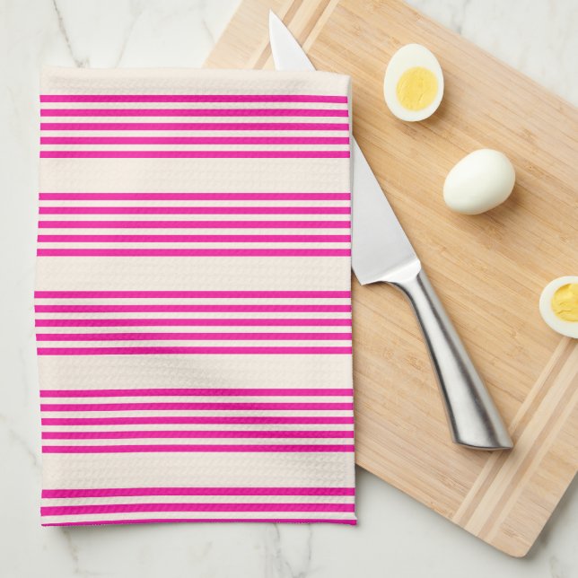 Fuchsia and beige five stripes pattern tea towel (Quarter Fold)