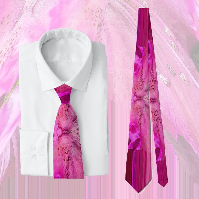 Fuchsia fantasy  tie (Creator Uploaded)