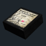 Fuchsia Vintage Love Birds  Sitting in a Tree Gift Box<br><div class="desc">Wedding Black Lacquer Keepsake Custom Designer Personalised Jewellery Box or Memory Box Elegant Unique Wedding Anniversary  Christmas Gifts or Valentines Day Gifts</div>