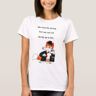 Fugitive Fox - Women's T-Shirt