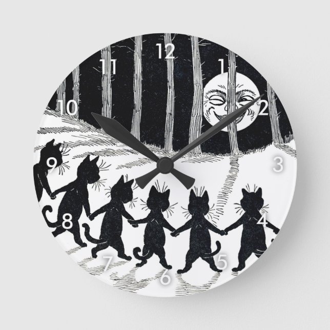 Full moon and Cats, Louis Wain Round Clock (Front)