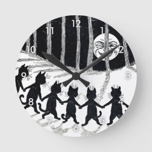 Full moon and Cats, Louis Wain Round Clock