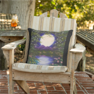 Full Moon Cushion