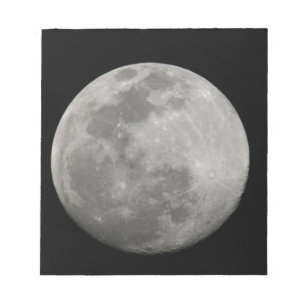 Full moon in black and white. Credit as: Arthur Notepad