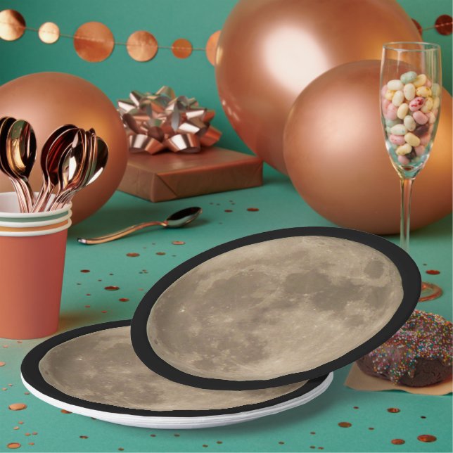 Full Moon Plates Super Moon Party Paper Plates (Multi)