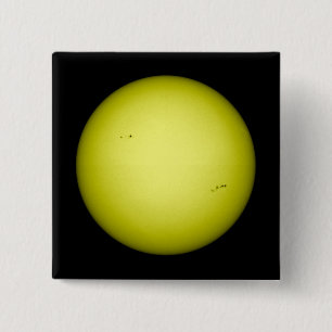 Full view of the Sun 15 Cm Square Badge