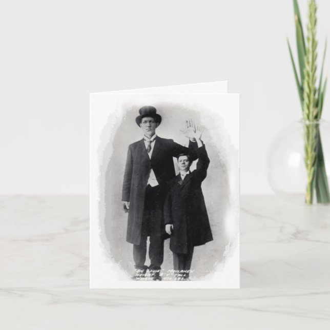 FUN!  A GIANT HELLO! ~ CIRCUS GIANT!  NOTE CARD (Front)