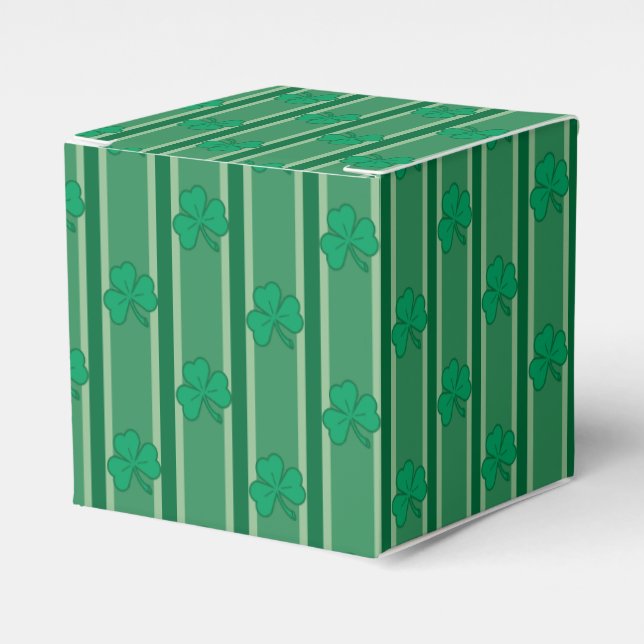 Fun and Fancy Shamrock Favour Box (Front Side)