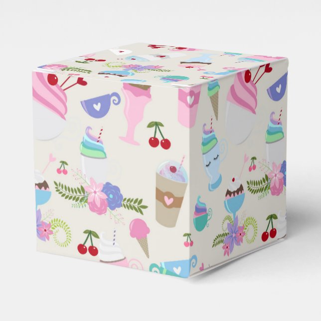 Fun Cupcake Sweets Birthday Party Pattern Favour Box (Front Side)