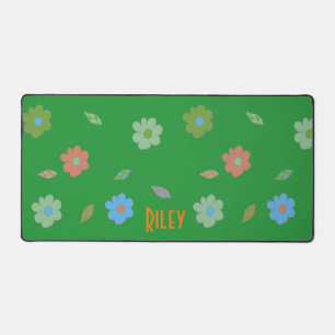 Fun Cute Girls Green Retro Flower Desk Mat