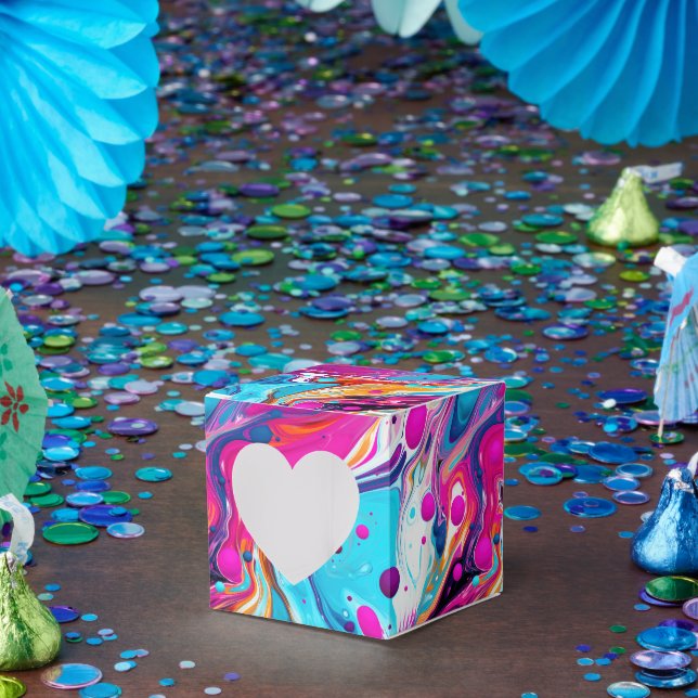 Fun faux liquid pour tiled pattern  favour box (Party)