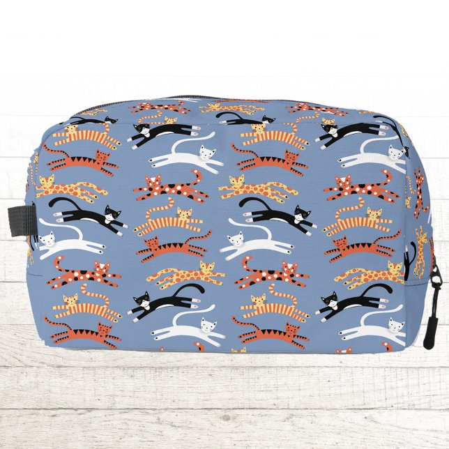 Fun Kitty Cat Pattern  Dopp Kit (Fun kitty cat pattern blue zip bag)