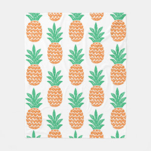 fun pineapple seamless pattern fleece blanket