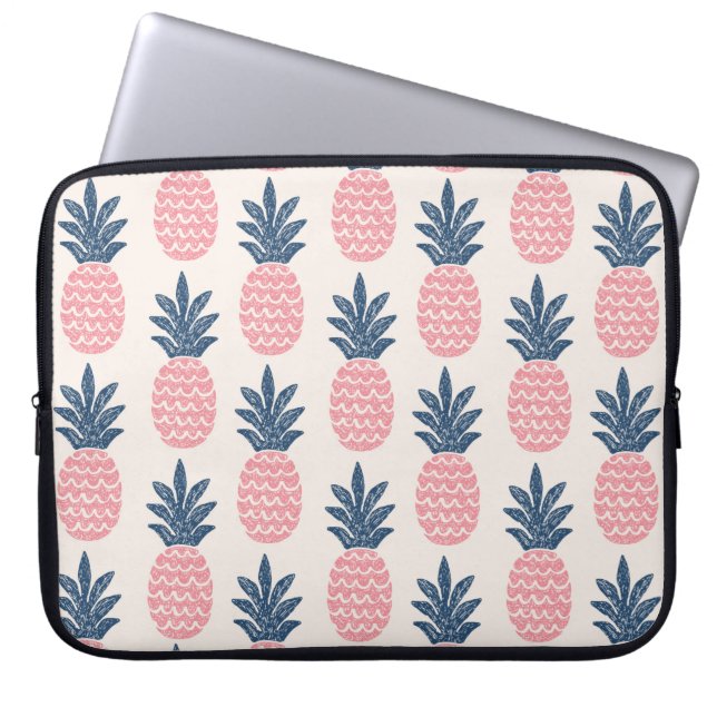 Fun pineapple seamless pattern laptop sleeve (Front)
