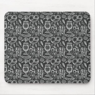 Fun Pretzels, Chicken Wings & Beer Pattern Mouse Pad