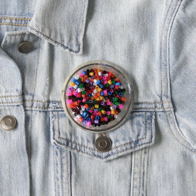 FUNKY COLOURFUL BEAD BADGE (In Situ)