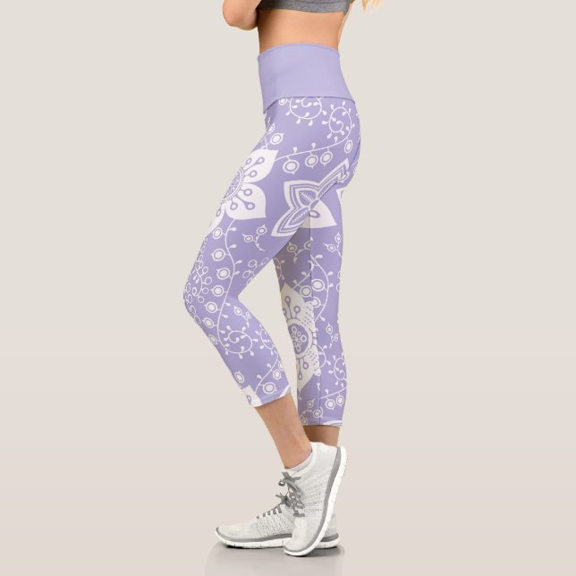 Funky Retro Cool Modern Flowers Art Pattern Capri Leggings (Left)