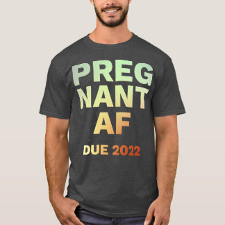 Funny 2022 Pregnancy Announcement  For Grandparent T-Shirt