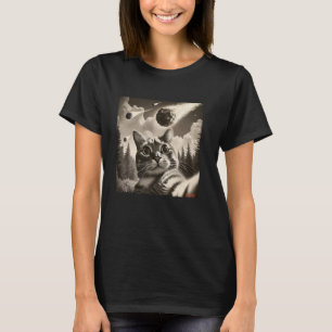 Funny 2024 YR4 Asteroid Impact Earth Cat Selfie Ph T-Shirt