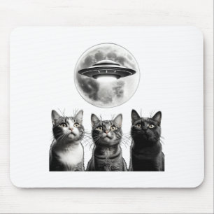 Funny 3 Scared Cats Moon Ufo Alien Earth Invasion  Mouse Pad