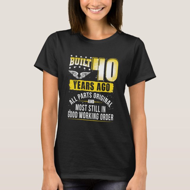 Funny 40th Birthday B-Day Gift Saying Age 40 Year  T-Shirt (Front)