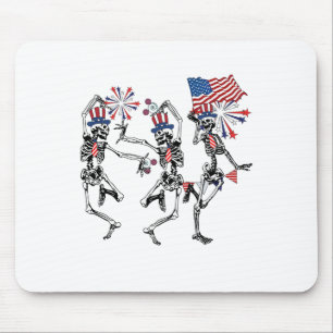 Funny 4th Of July Dancing Skeleton Retro Patriotic Mouse Pad