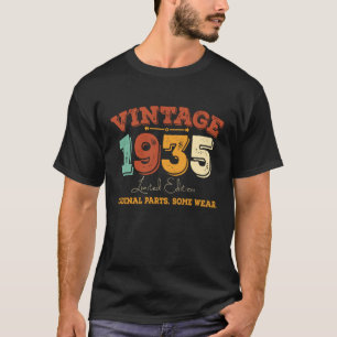 Funny 90 Year Old 1935 Vintage 90th Birthday Gift T-Shirt