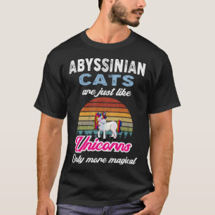 Funny Abyssinian Cat Design Retro Unicorn Vintage T-Shirt