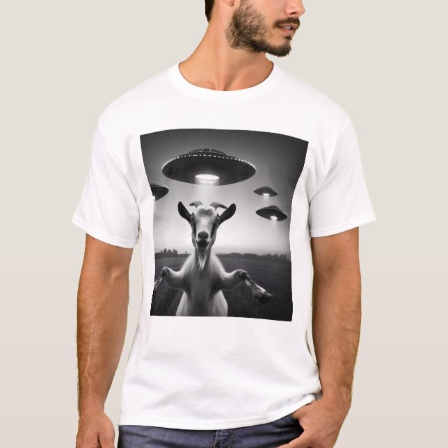 Funny Alien Goat UFO Goat Selfie with UFOs T-Shirt (Front)