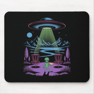 Funny Alien Playing Frisbee Cool Ufo Disc Golf Mouse Pad