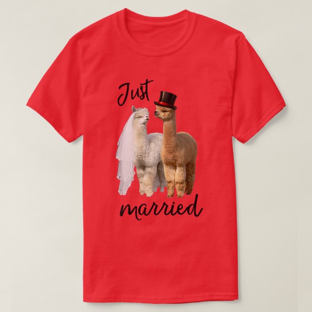 Funny Alpaca  Bride and Groom Wedding  T-Shirt (Design Front)
