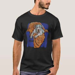 Funny American Pit Bull Terrier Dog Sitting on Blu T-Shirt