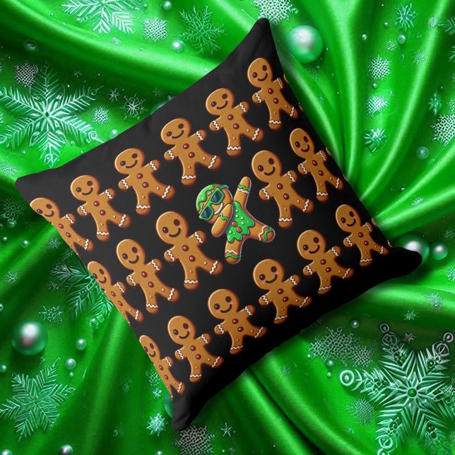 Funny Be Different Break the Mould Gingerbread Men Cushion (Funny Be Different Break the Mould Gingerbread Throw Pillow Cover Photo)