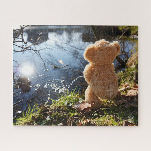 Funny bear that's naughty as can be. jigsaw puzzle (Horizontal)