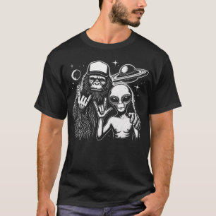 Funny Bigfoot Alien Sasquatch Rock On Hand Sign U T-Shirt