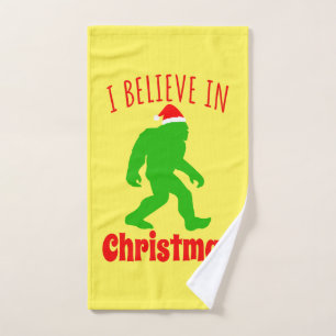 Funny Bigfoot I Believe In Christmas Hand Towel