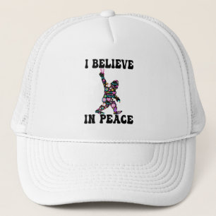 Funny Bigfoot I Believe In Peace      Trucker Hat