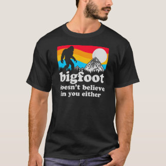 Funny Bigfoot Retro Yosemite National Park Gag Gif T-Shirt