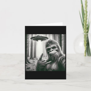 Funny Bigfoot Sasquatch Alien Ufo Selfie Graphic M Card