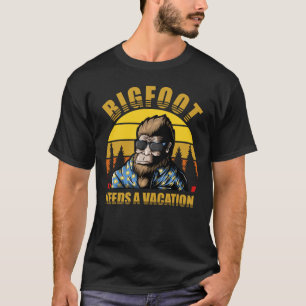 Funny Bigfoot Sasquatch Yeti Vacation Camping Mens T-Shirt
