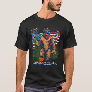 Funny Bigfoot USA 4th of July Sasquatch Rock Hands T-Shirt