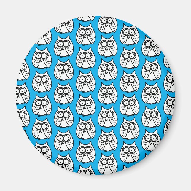 Funny Cartoon Owls Blue Magnet (Front)
